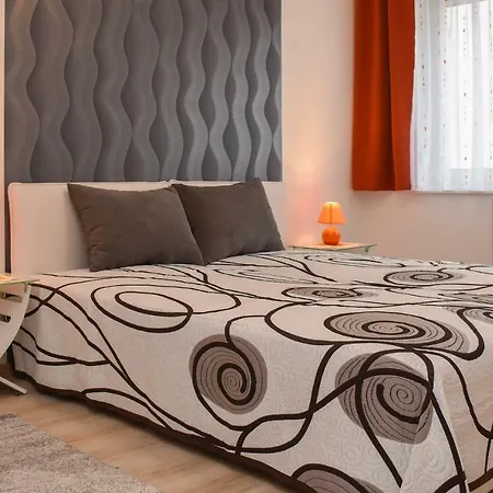 Апартаменты Borka Medences Apartman